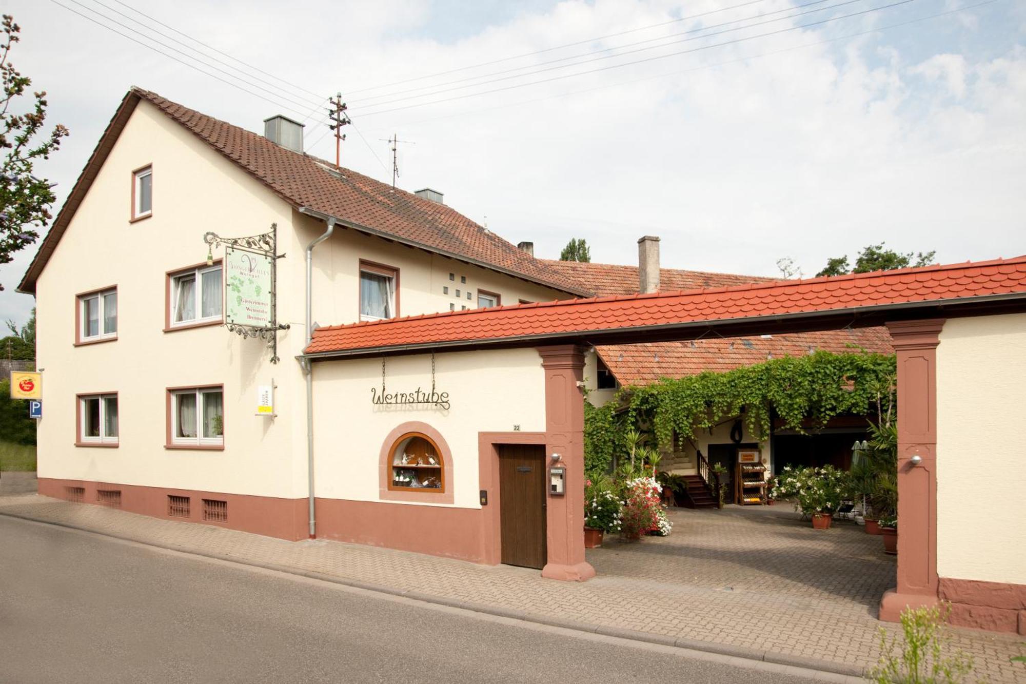 Weingut und Gästehaus Vongerichten Oberhausen  Exterior foto