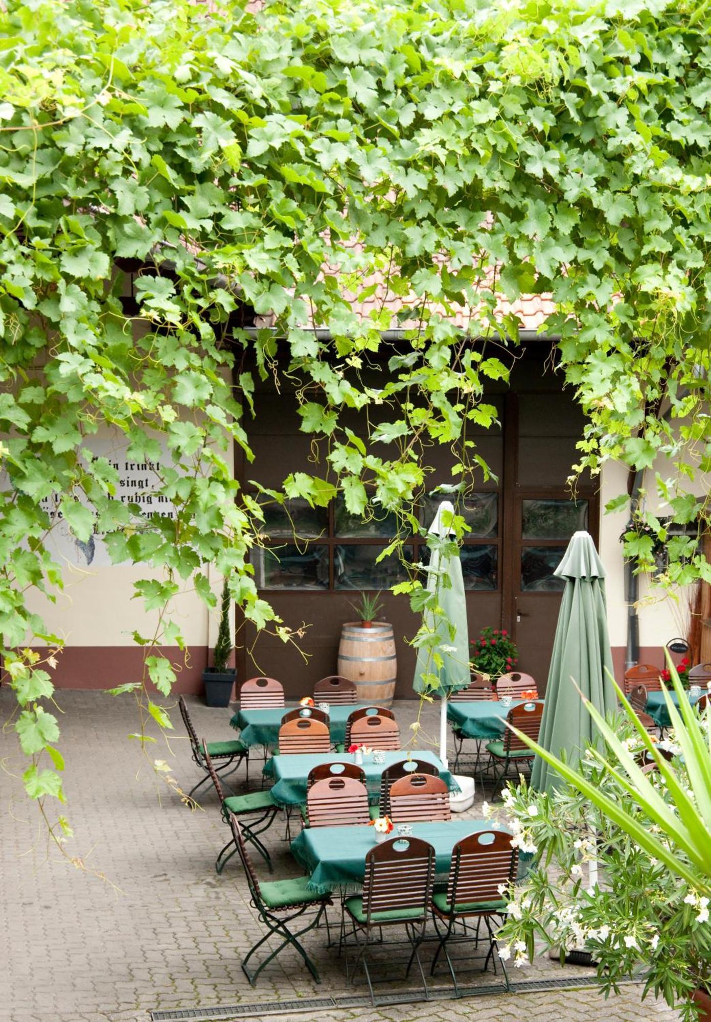 Weingut und Gästehaus Vongerichten Oberhausen  Exterior foto